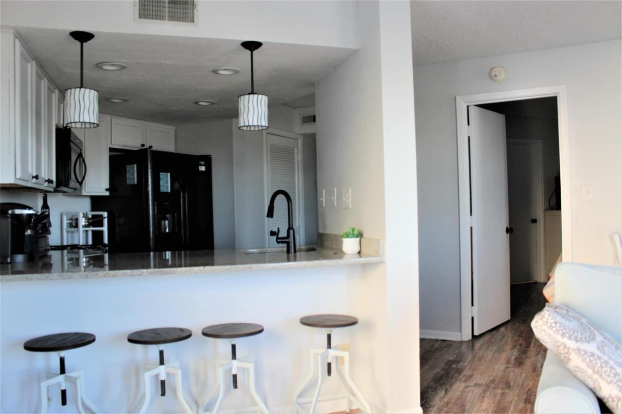 Oceanfront, 1BR, 2BA Condo, St. Regis #1214, Topsail, NC North Topsail Beach Eksteriør billede