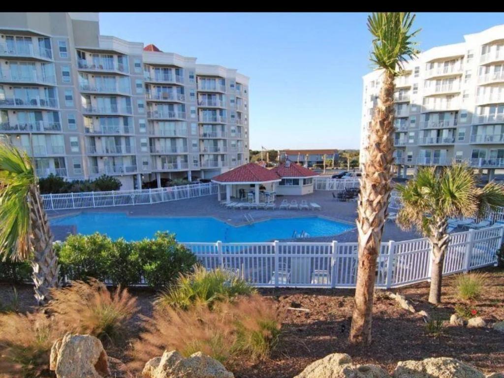Oceanfront, 1BR, 2BA Condo, St. Regis #1214, Topsail, NC North Topsail Beach Eksteriør billede