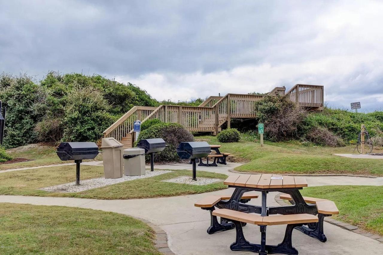 Oceanfront, 1BR, 2BA Condo, St. Regis #1214, Topsail, NC North Topsail Beach Eksteriør billede